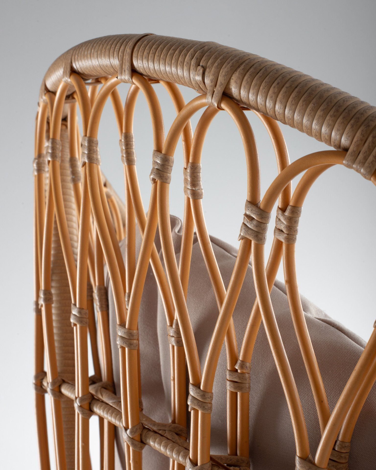 CAPRI SWIVEL CHAIR Thumbnail